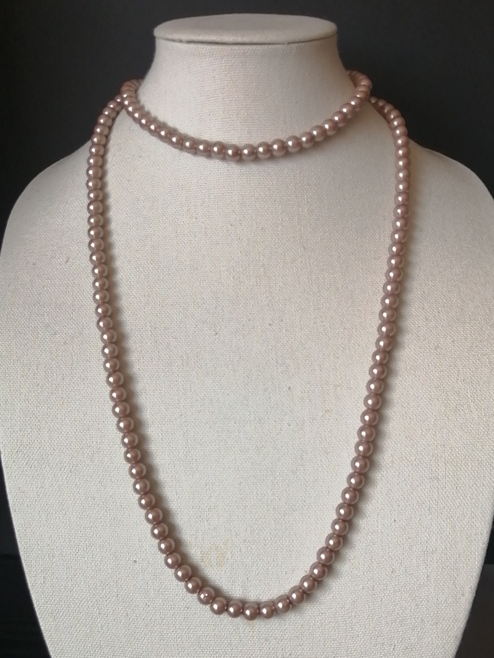 Vintage Classic Lavender Tan  Lustrous Faux Pearl Flapper Necklace